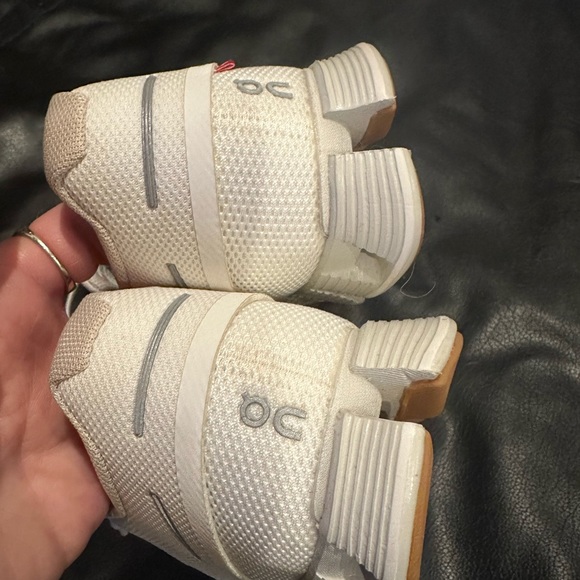 Women’s running shoes - Picture 5 of 9